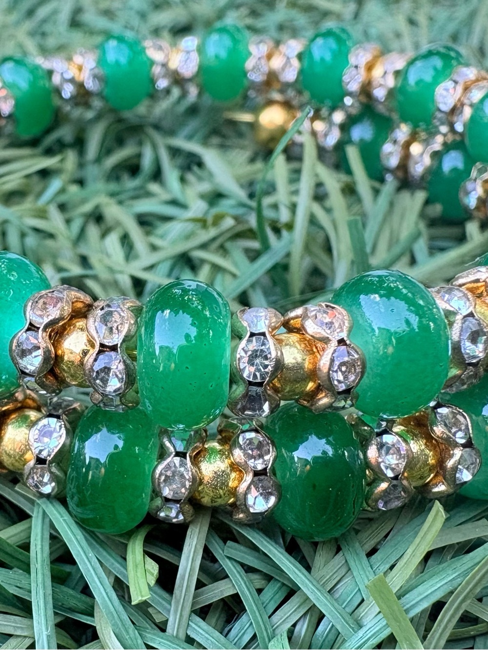 Dark Green Bead & Crystal Memory wire  Bracelet - Elegant Women's Jewelry